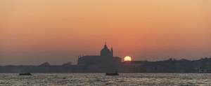 Iglesia de San Giorgio Maggiore. Amanecer.