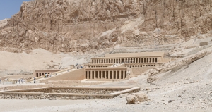 Templo funerario de Hatshepsut. Valle de los Reyes.