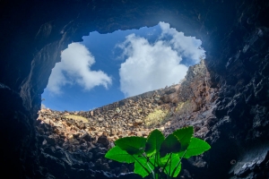 Cueva de los Verdes. Volcán Corona.