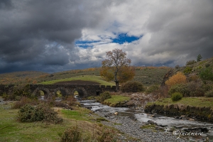 Puente sobre el Río De la Hoz