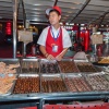 Puesto callejero de comida tradicional china. Pekín. China.