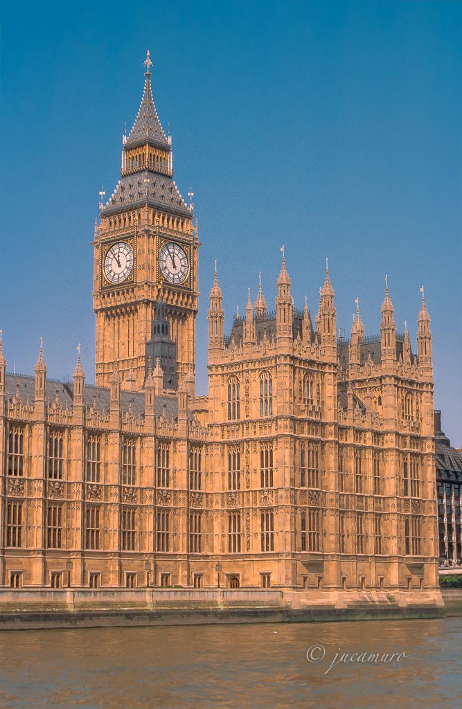 Palace of Westminster. Big Ben. London. RU.
