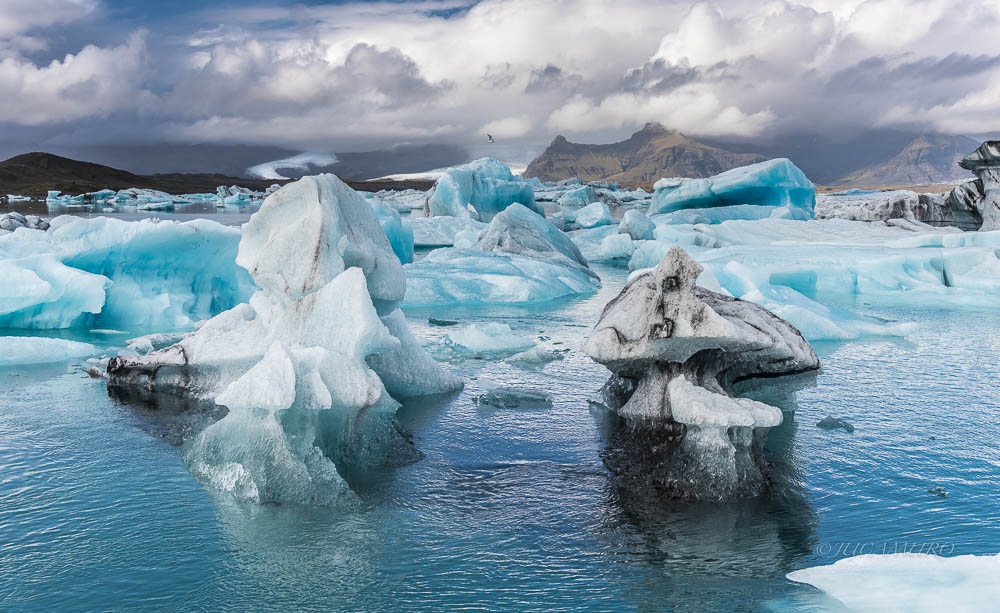 Icebergs. Jökulsárlón Glacier.