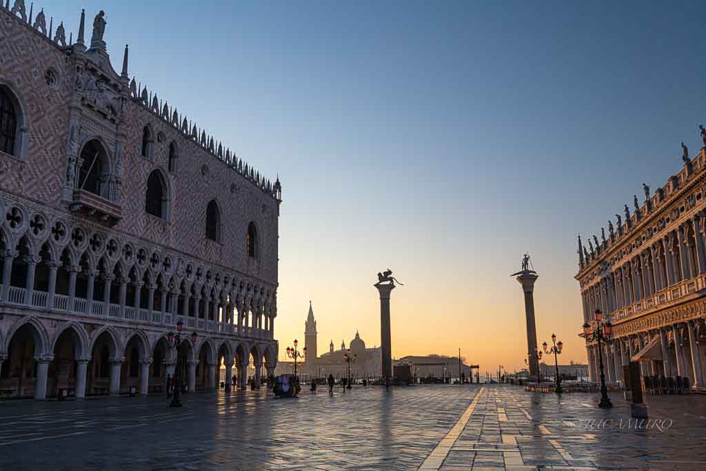 Fragment of the Doge's Palace at dawn.