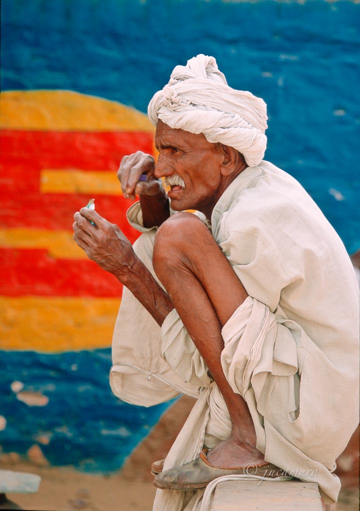 Indio en Mondawa. Rajhastan. India.