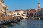 Puente Rialto. Gran Canal.