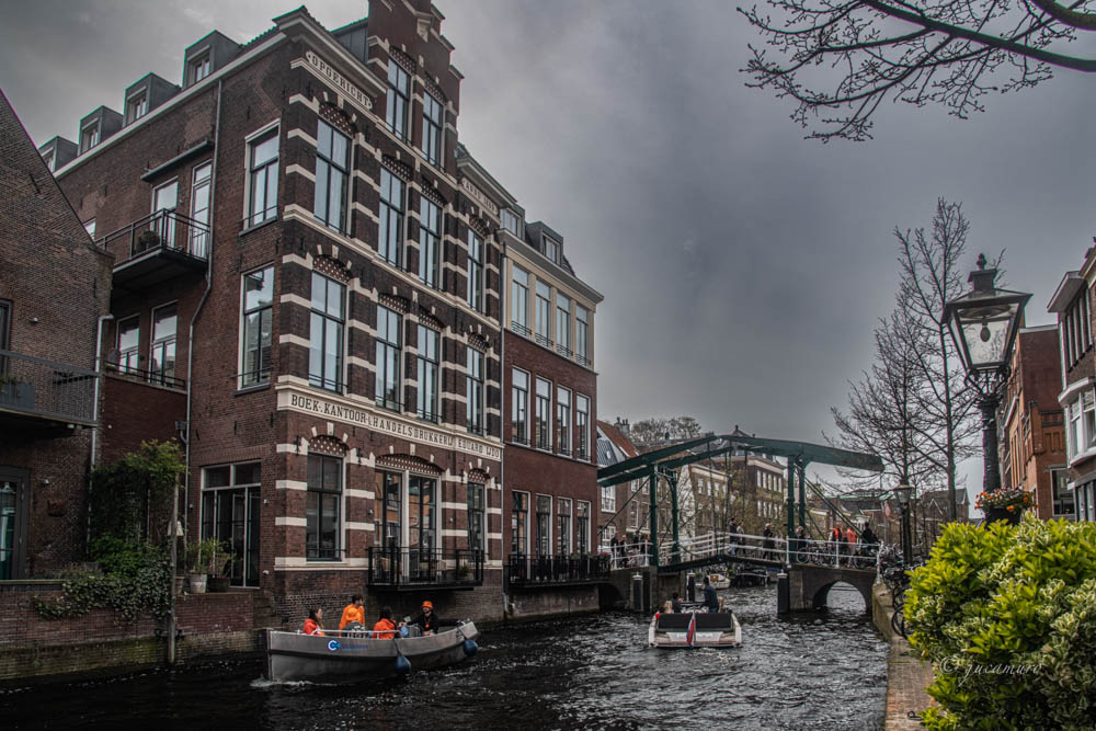 Leiden