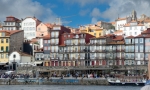 Ribeira neighborhood. Duero River.